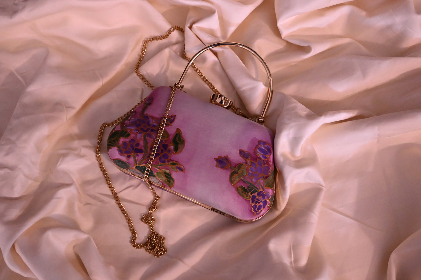 Intricate Floral Design Purse